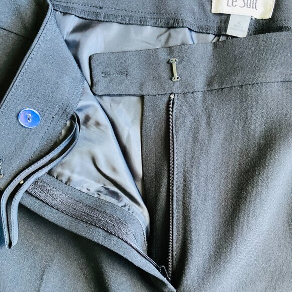 Le Suit Pantsuit, NWT, Size 16 - Picture 11 of 16